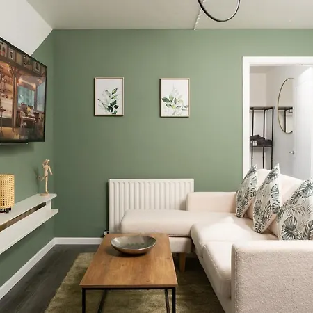 City Vibe Haven - Modern 2 Bed Apartment With High Speed Wi-Fi Belfast Exterior photo